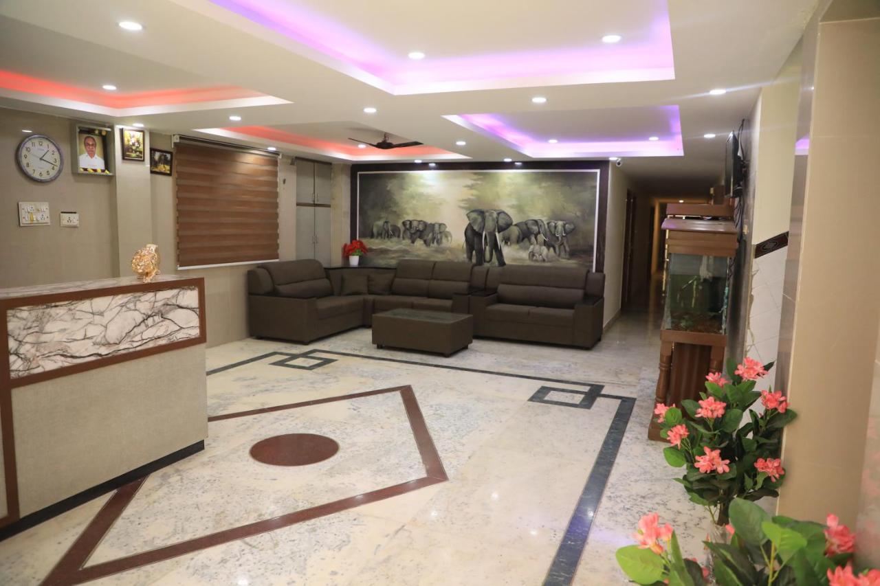 K11-Sanitize Rooms Chennai Esterno foto